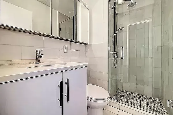 Rented by REAL New York | media 4