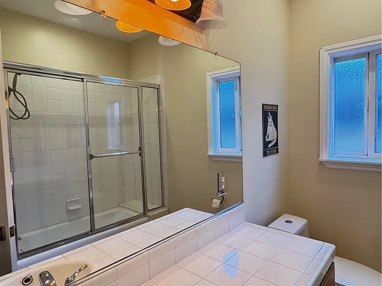 14320 Hortense St — Photo 16