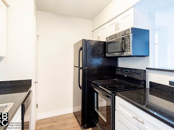 4th image of 4315 Neely Ave
