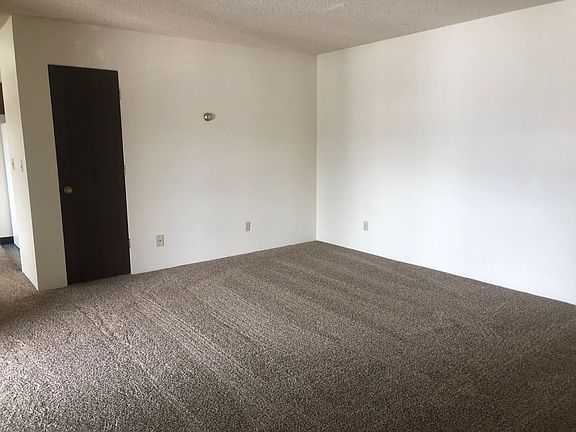 3rd image of 801 W Villard St #42