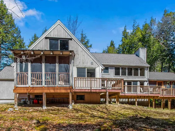 129 Little Brook Road, New London, NH 03257