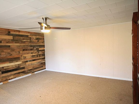 3rd image of 13 Johnnie Woods Ln