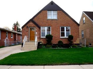 3106 Dora St, Franklin Park, IL
