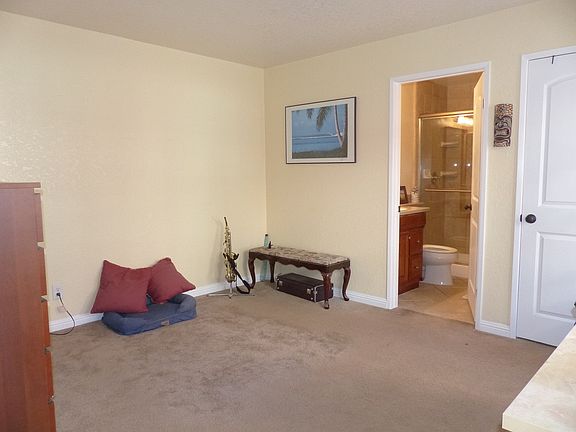 4th image of 1774 Missouri St APT A