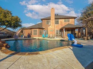 1032 Choke Cherry Ln, Crowley, TX 76036