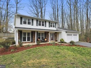 9713 Turnbuckle Dr, Burke, VA 22015
