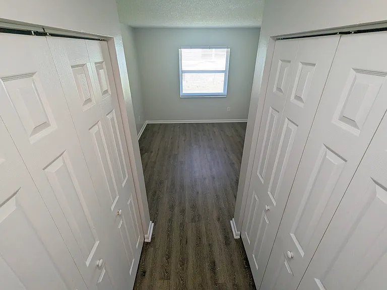 3031-3045 Springfield Ln #3033 — Photo 10