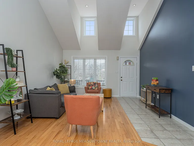 14 Costigan Ct — Photo 10