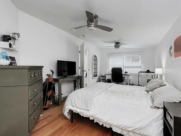 3940 Forrest Ct — Photo 15