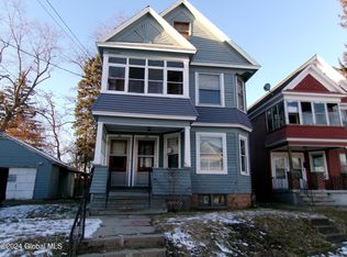 2415 Guilderland Ave, Schenectady, NY 12306
