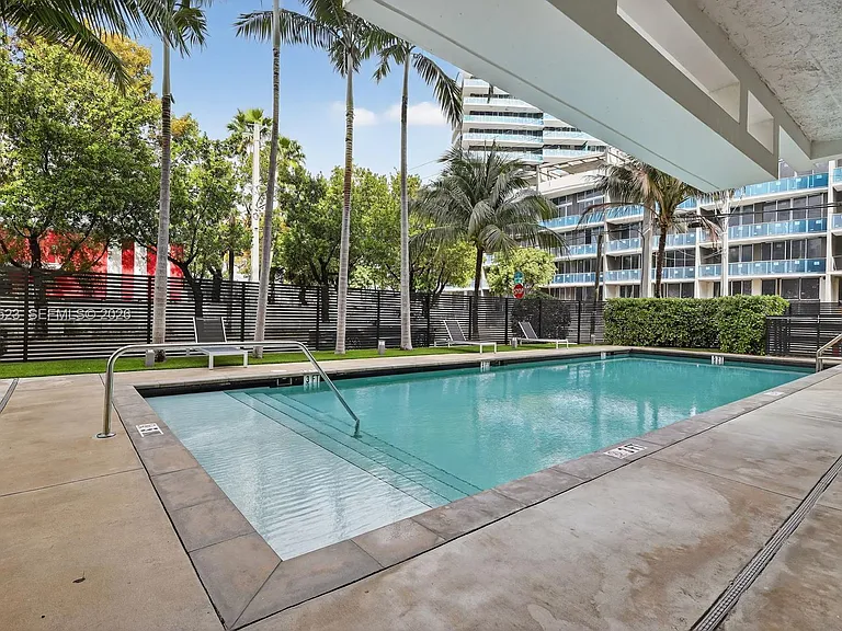 13800 Highland Dr #308 — Photo 32