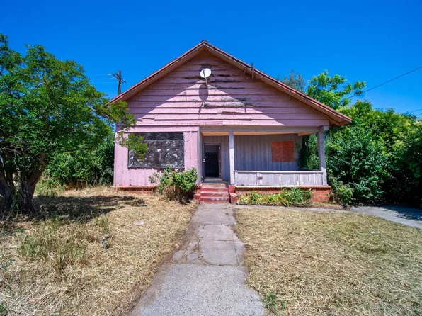 1868 Gold St, Redding, CA 96001