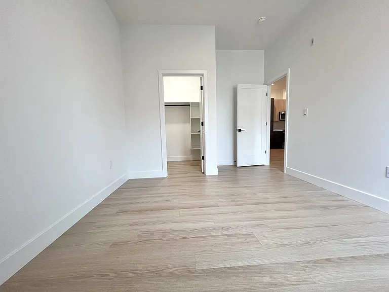 1201 Wharton St #23 — Photo 13
