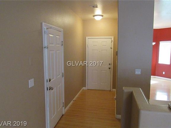 2nd image of 2916 Bridleton Ave
