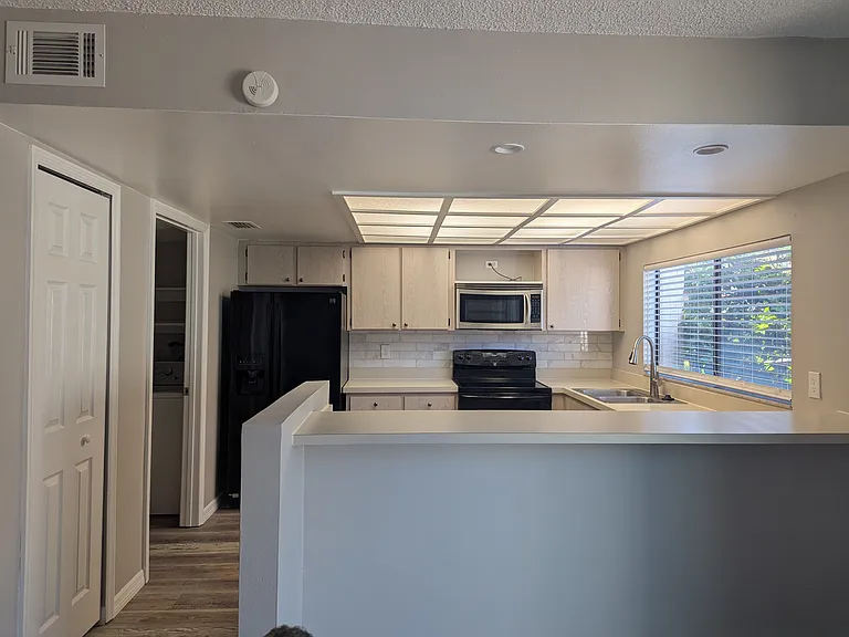 9209 Seminole Blvd #200 — Photo 9