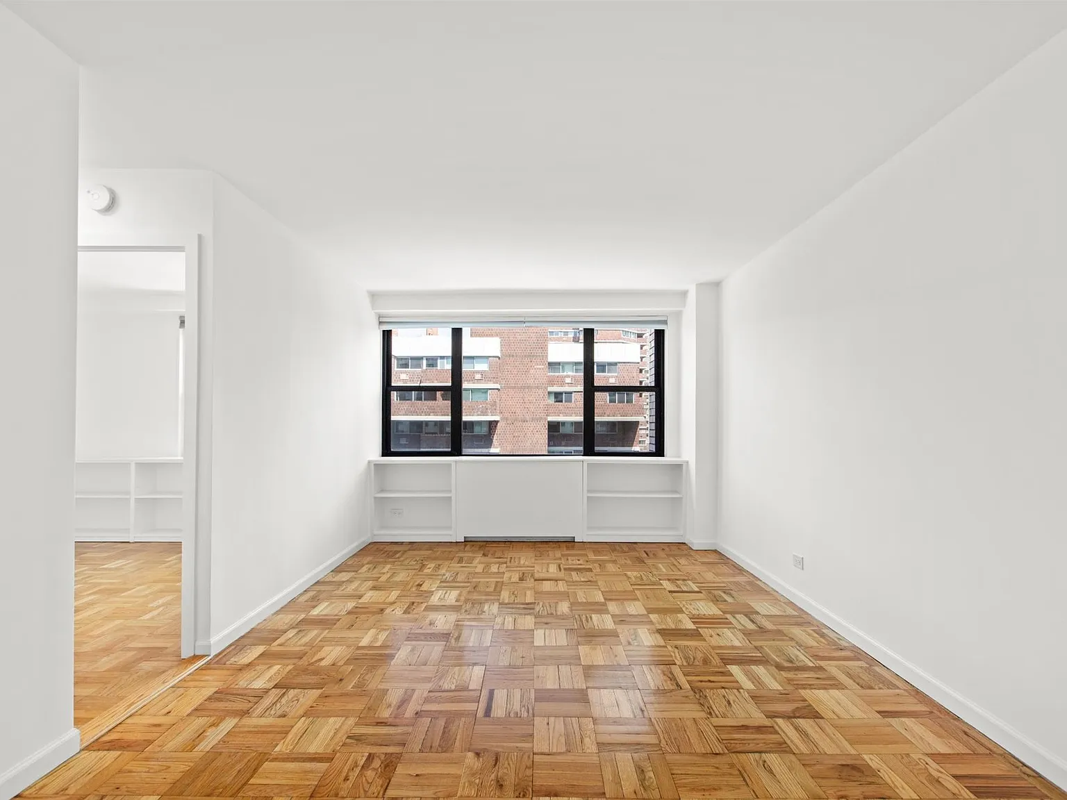 320 East 23rd Street — Photo 2