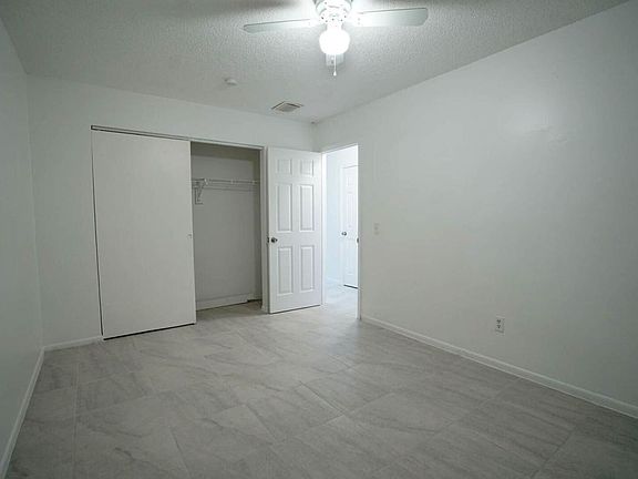 2nd image of 1130 N F St APT B