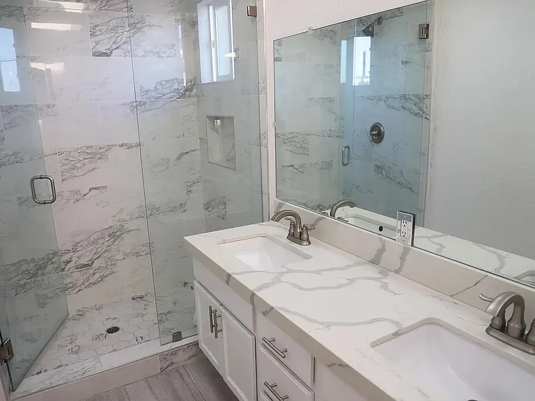 1035 Hornblend St — Photo 16