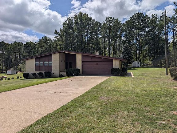 3rd image of 56 Butterfly Ln