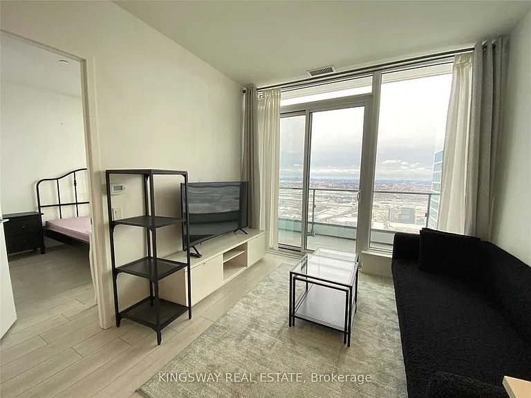 898 Portage Pkwy #Penthouse 05 — Photo 7