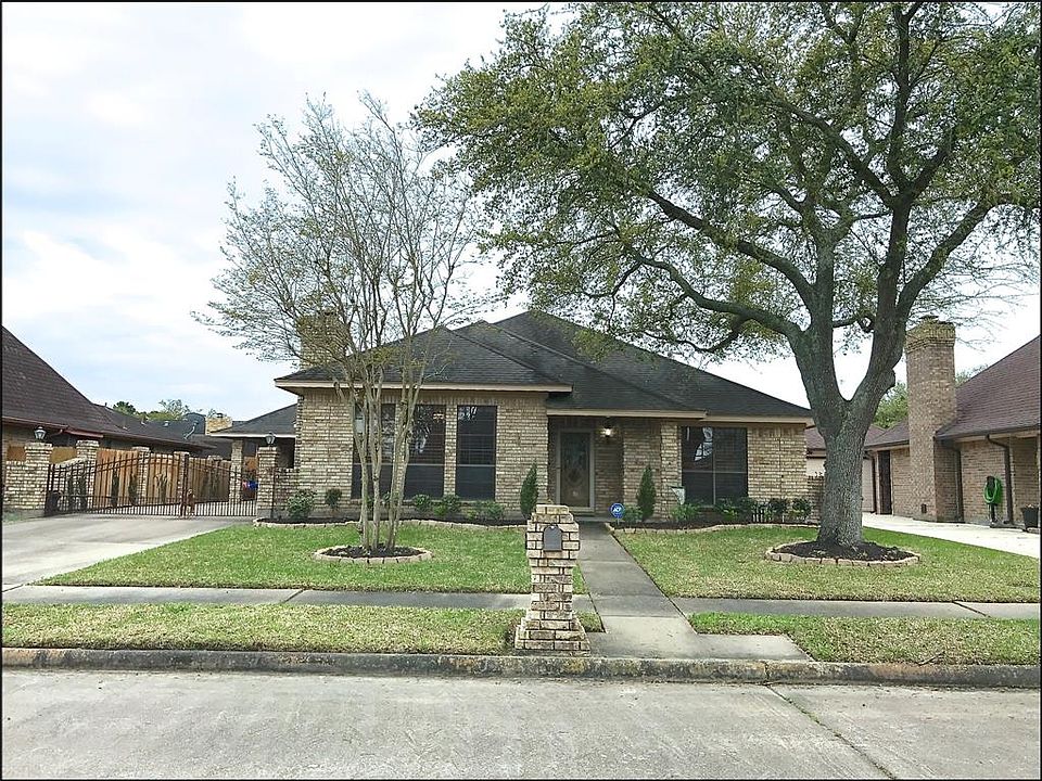 1st image of 6226 Canada Dr