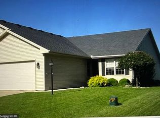 824 Sedgegrass Dr, Champaign, IL 61822