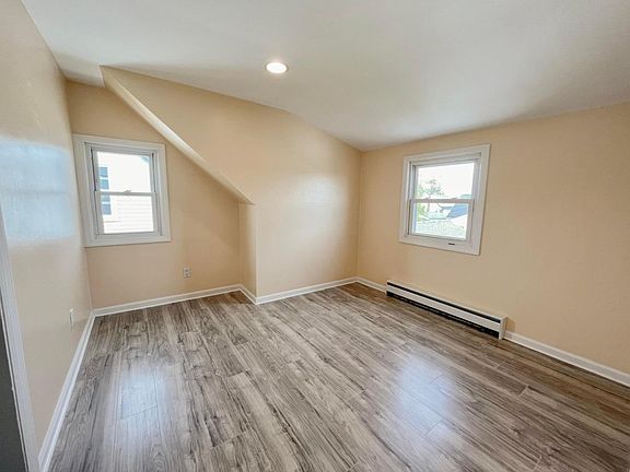 5th image of 21 Power St Floor 2