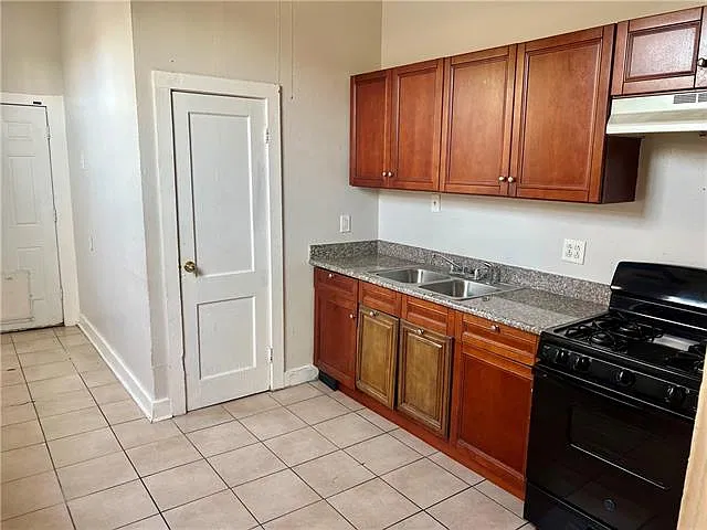 2 bed, 1.0 bath, 625 sqft, $950 — Photo 3
