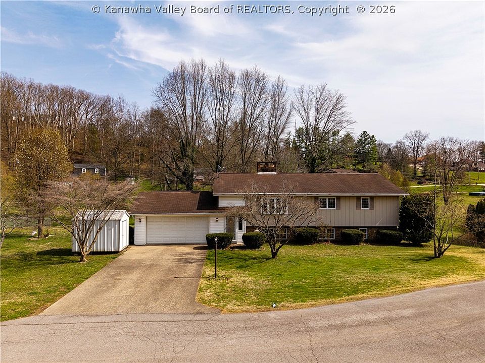 1st image of 9 Marty Ln