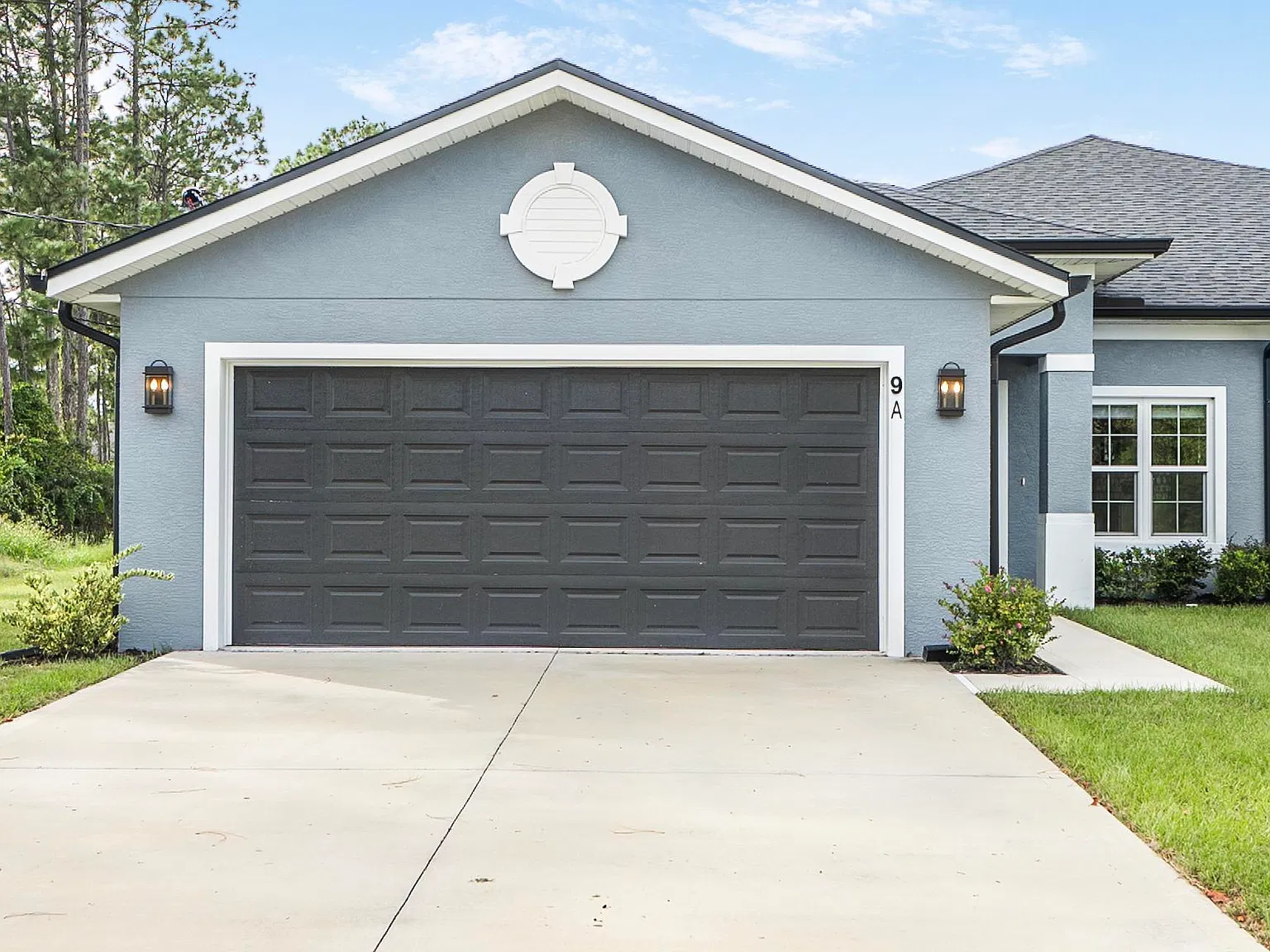 3 bed, 1429 sqft, $1,845 — Photo 1