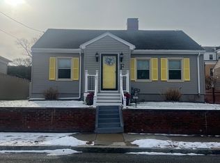257 Calvin St, Fall River, MA 02720