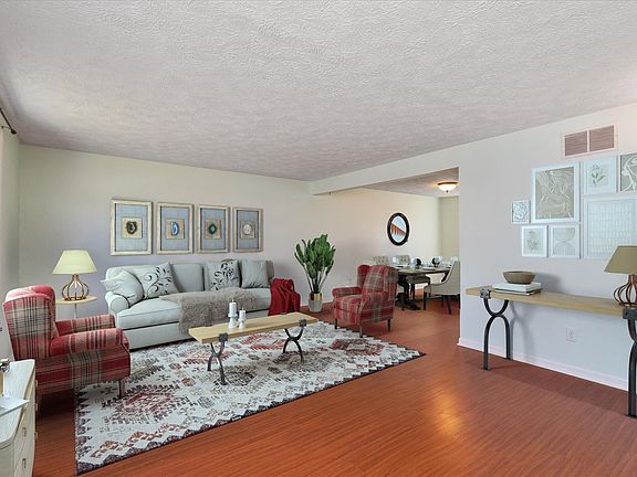 4th image of 9202 Rymark Dr