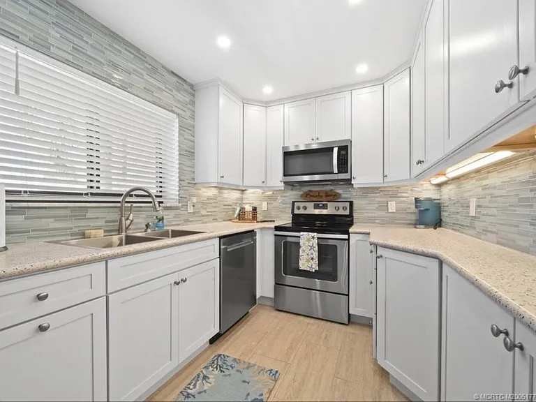 2375 NE Ocean Blvd #D205 — Photo 15