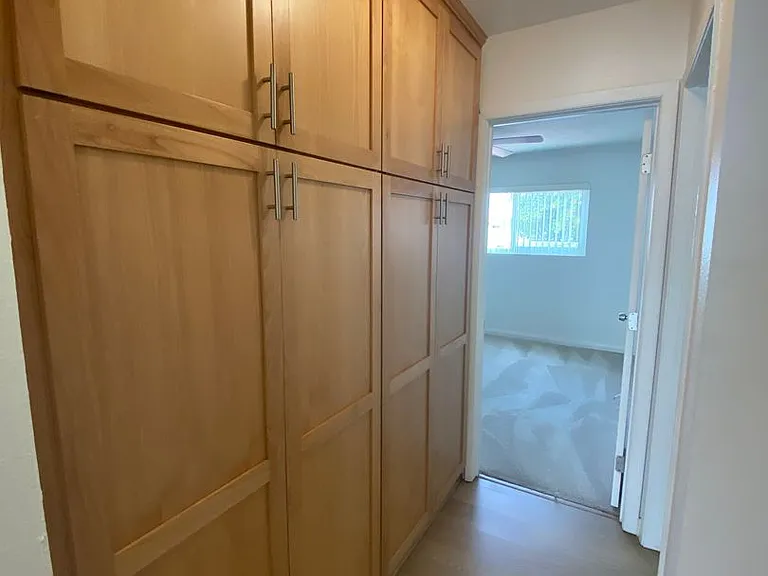 4437 McClintock St #8 — Photo 5