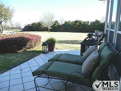 4th image of 310 Parkview Dr