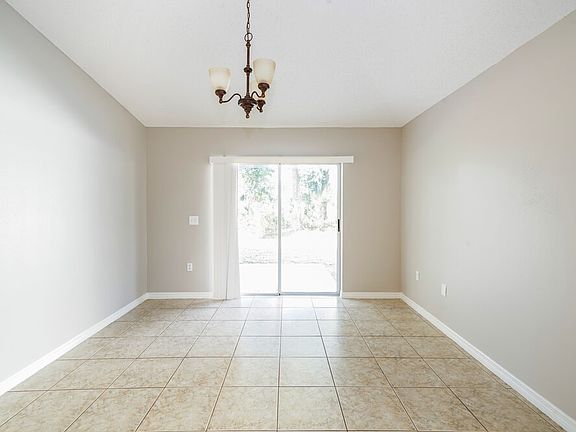5th image of 6930 Crown Lake Dr