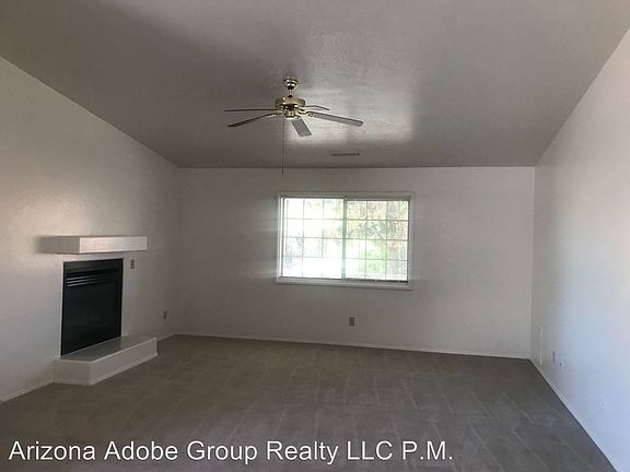 3rd image of 581 S Sawmill Gardens Dr