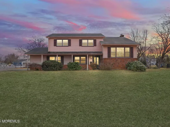 42 Sabina Terrace, Freehold, NJ 07728