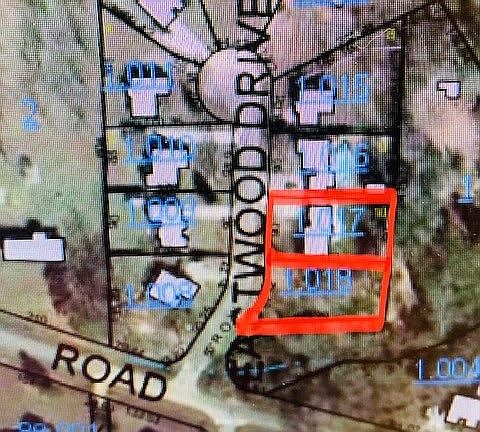 3rd image of 106 Eastwood Dr