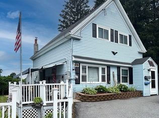 101-101R Peck St, Franklin, MA 02038