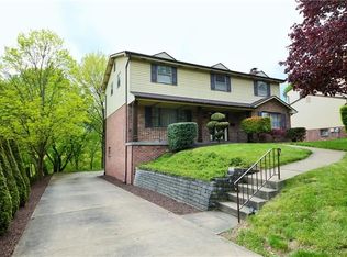 605 Reamer Dr, Carnegie, PA