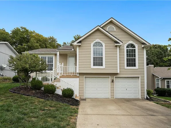 6409 N Mokane Ct, Kansas City, MO 64151