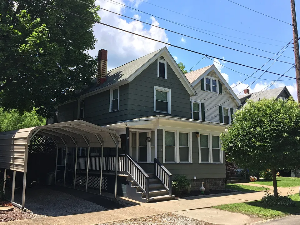 1107 Otter St #2