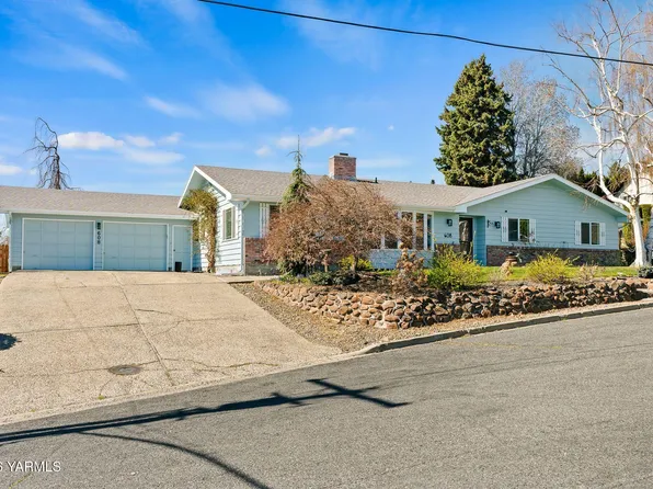 608 N 56th Ave, Yakima, WA 98908