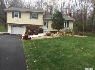 215 Jessup Rd, Warwick, NY 10990