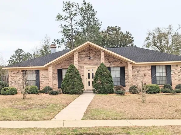 6617 Gaslight Ln N, Mobile, AL 36695