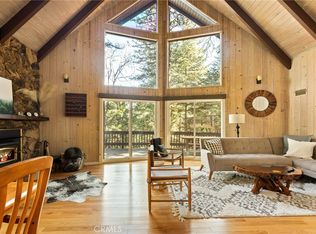27398 Pinewood Dr, Lake Arrowhead, CA 92352