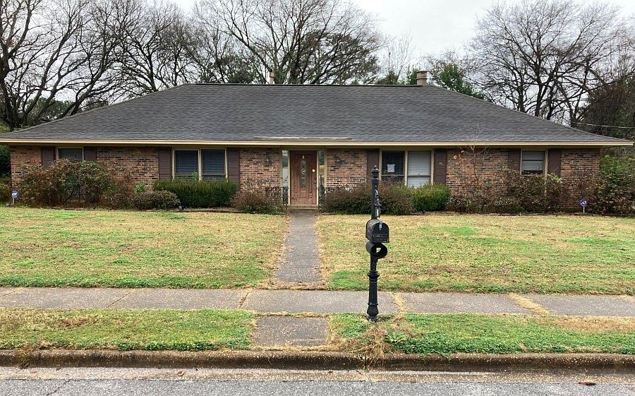 1st image of 506 Larkwood Dr