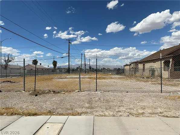 710 W Wilson Ave, Las Vegas, NV 89106