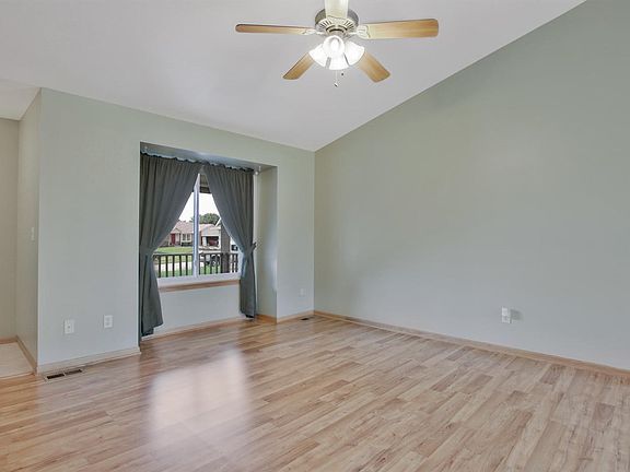 5th image of 2508 N Mainsgate Dr